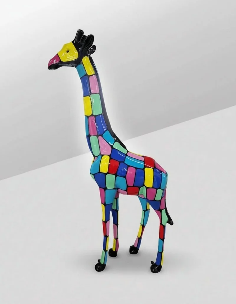 Casa Padrino Luxus Deko Skulptur Giraffe Bunt H. 210 cm - Riesige Gartenskulptur - Lebensgroße Skulptur - XXL Deko Skulptur - XXL Deko Figur