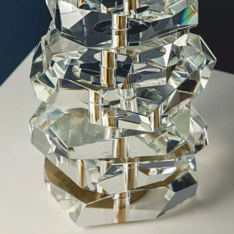 Casa Padrino Luxus Kristallglas Tischleuchte Antik Messing / Weiß H. 72 cm