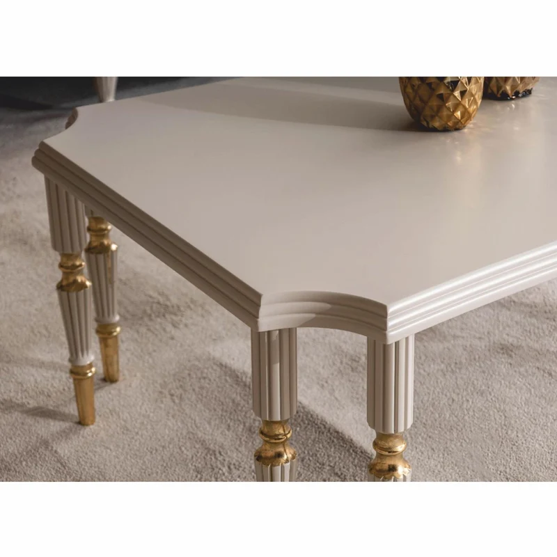 Casa Padrino Luxus Barock Couchtisch Creme / Gold 110 cm - Barock Wohnzimmer Möbel