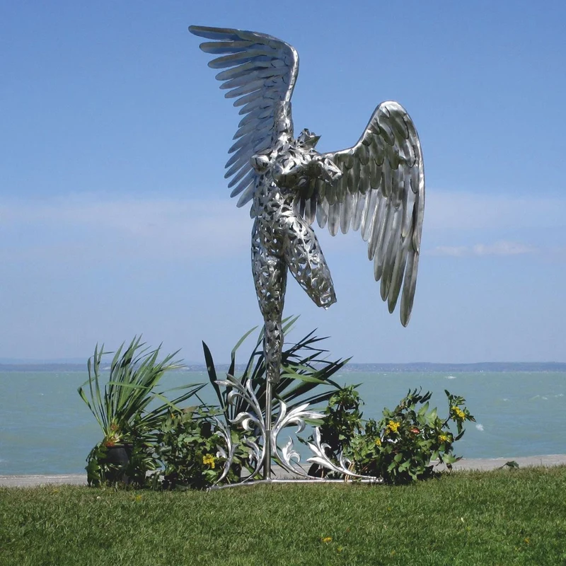 Casa Padrino Luxus Deko Skulptur Engel Silber H. 230 cm - Riesige Garten Figur