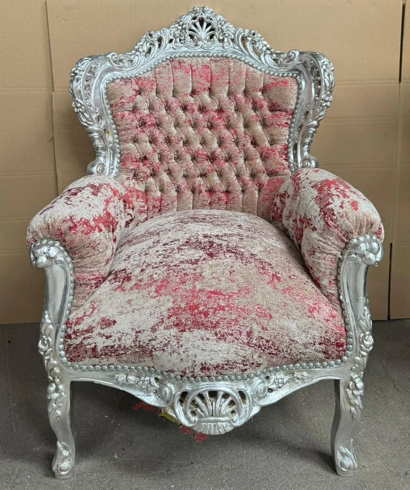 Casa Padrino Barock Sessel Prunkvoller Polstersessel in Rot Beige und Silber 85 x 85 x 120 cm