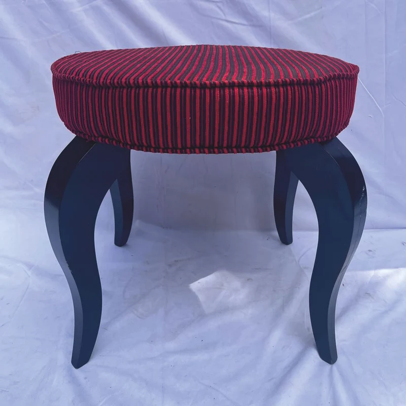Casa Padrino Barock Hocker Rot / Schwarz H. 49 cm - Barockstil Möbel