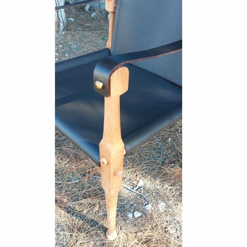 Casa Padrino Luxus Leder Regisseur Stuhl mit Armlehnen Schwarz / Naturfarben - Echtleder Möbel