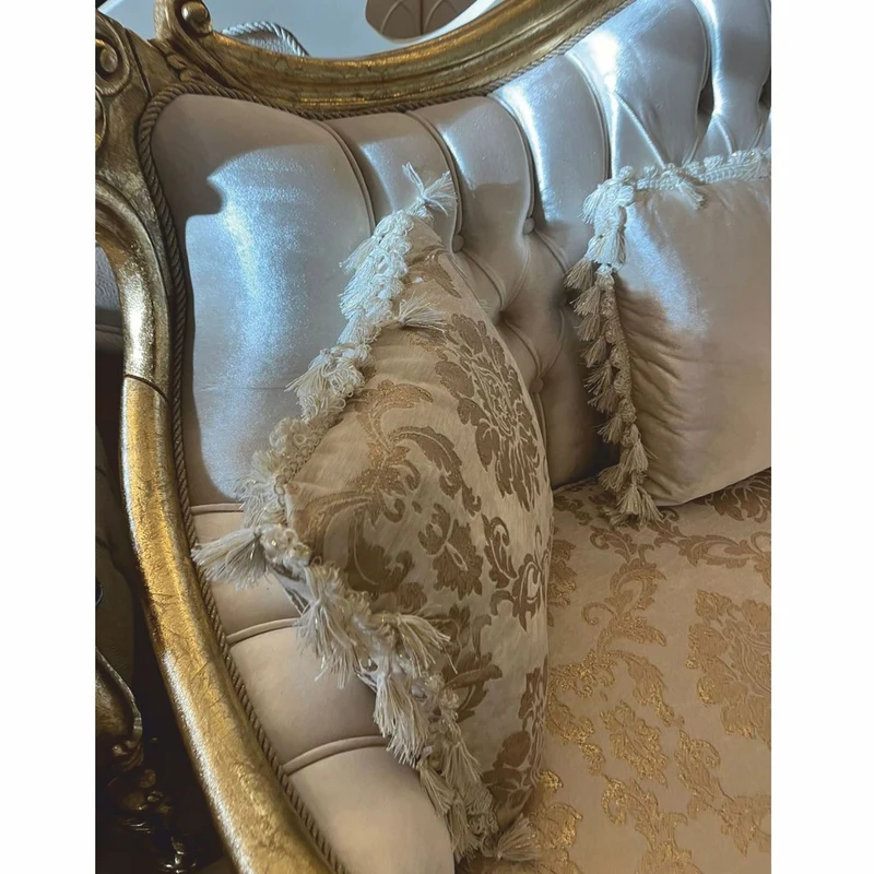 Casa Padrino Luxus Barock Wohnzimmer Sofa Creme / Gold 220 cm - Barock Möbel