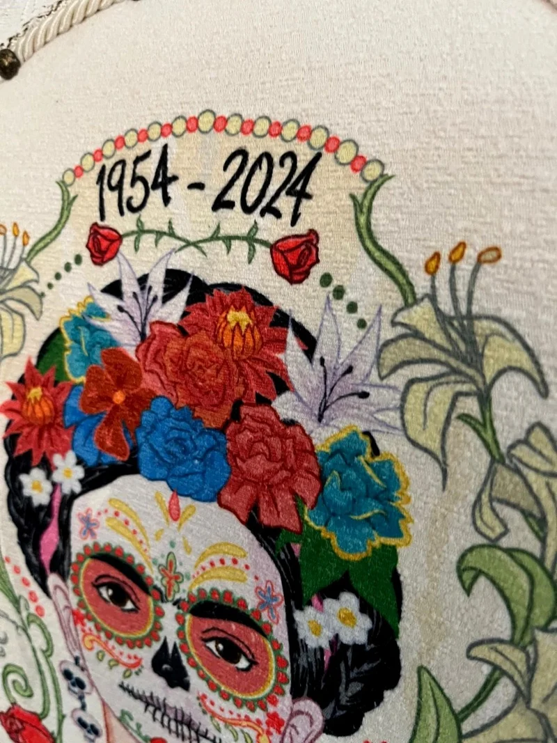 Frida Kahlo by Casa Padrino Luxus Barock Esszimmer Stuhl Grün / Weiß / Bunt / Antik Weiß