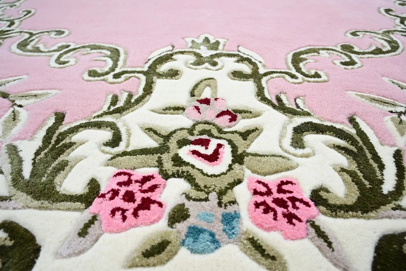 Pompöös by Casa Padrino Luxus Barock Teppich Krone von Harald Glööckler Rosa 200 x 300 cm