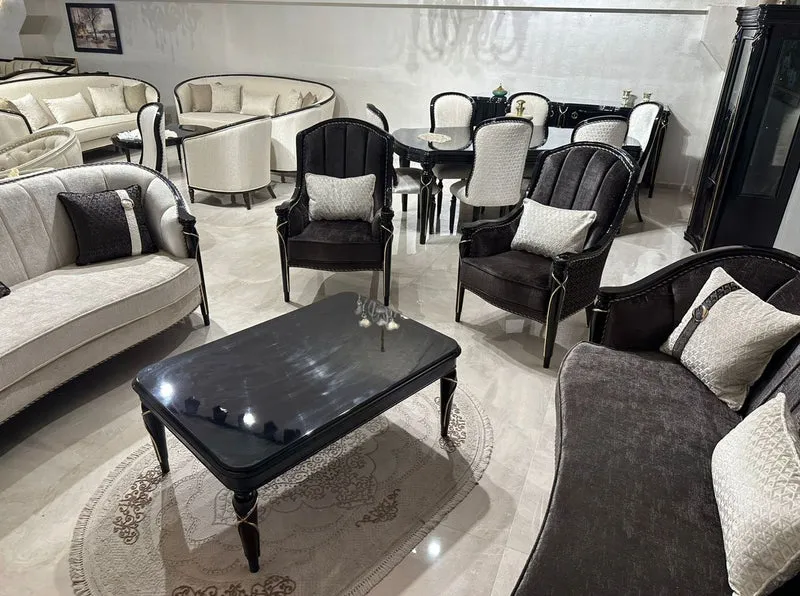 Casa Padrino Luxus Barock Couchtisch Schwarz / Gold 120 cm - Barockstil Möbel