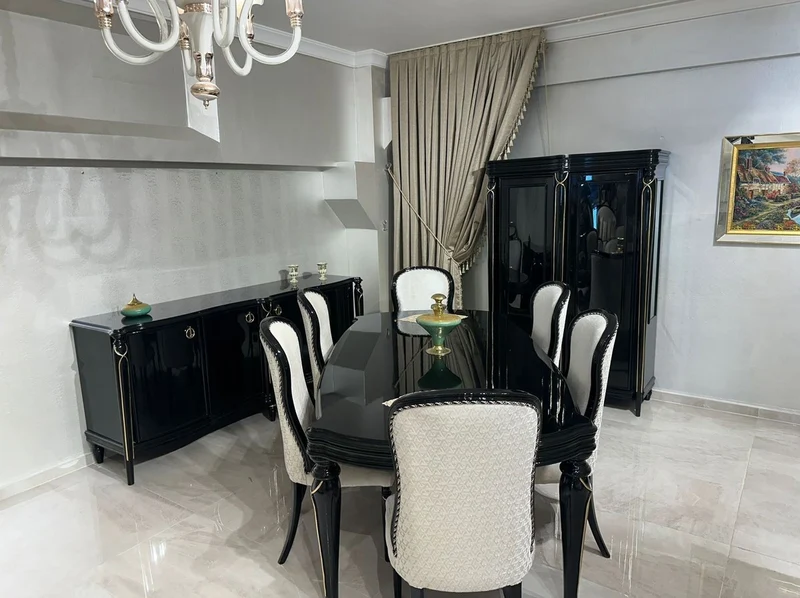 Casa Padrino Luxus Barock Vitrine mit 2 Glastüren Schwarz / Gold - Barock Esszimmer Möbel