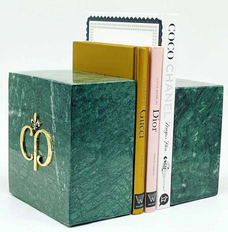 Casa Padrino Luxus Marmor Deko Buchstützen Set Grün / Gold