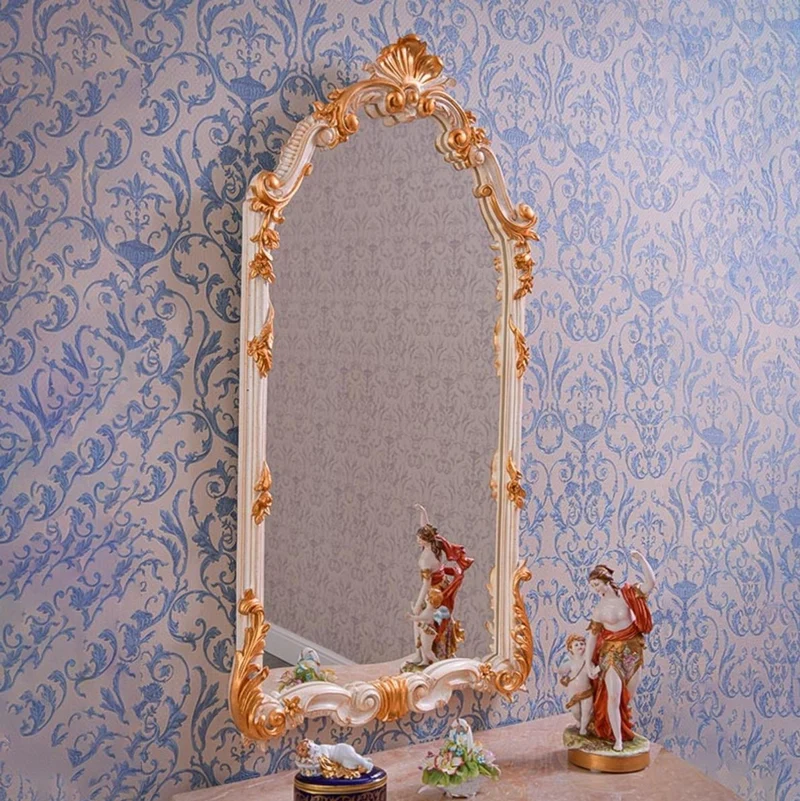Casa Padrino Luxus Barock Spiegel Weiß / Gold H. 111 cm - Prunkvoller Barockstil Wandspiegel - Made in Italy