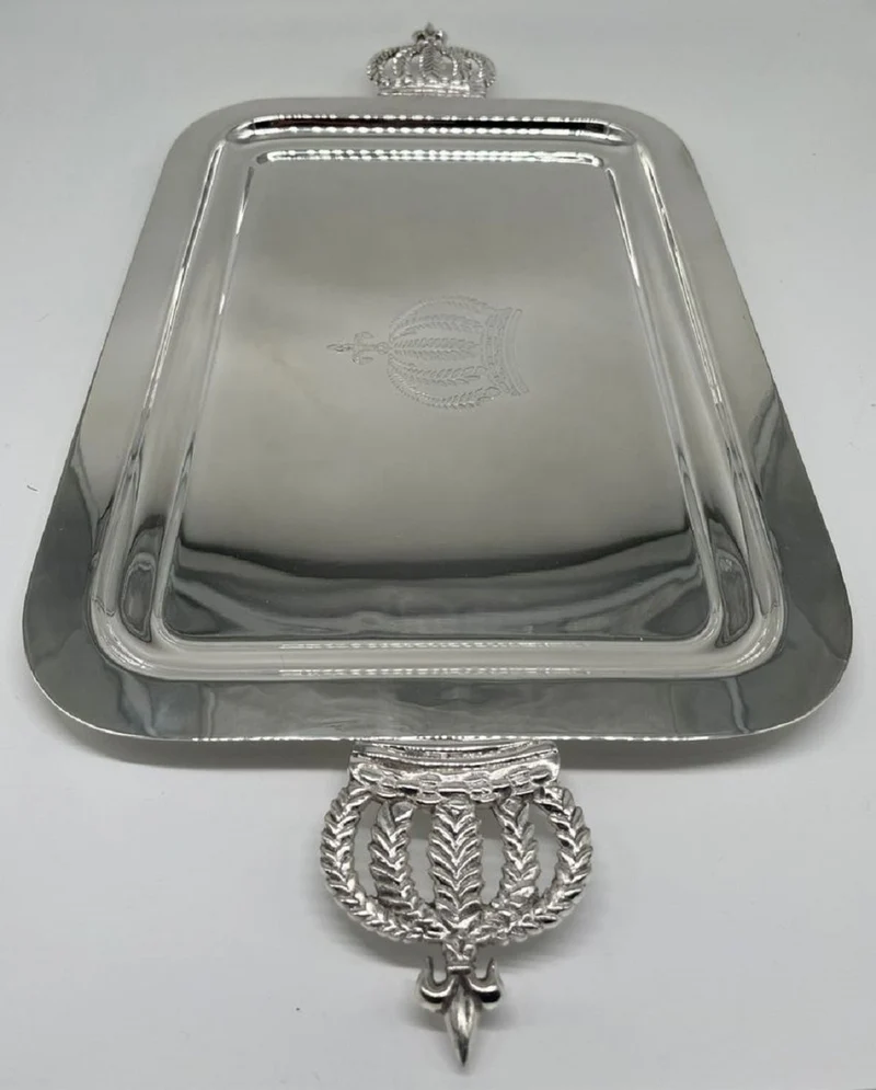 Pompöös by Casa Padrino Luxus Barock Serviertablett Krone Silber 42 cm - designed by Harald Glööckler