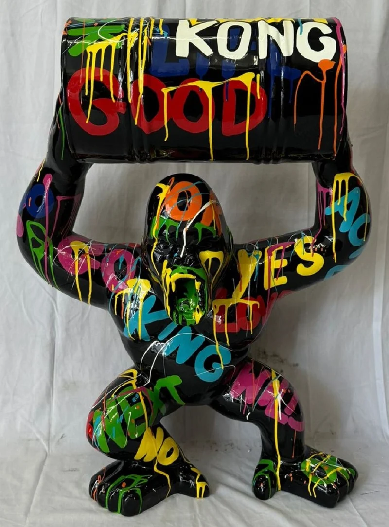 Casa Padrino XXL Deko Skulptur Gorilla mit Fass Schwarz / Bunt H. 100 cm