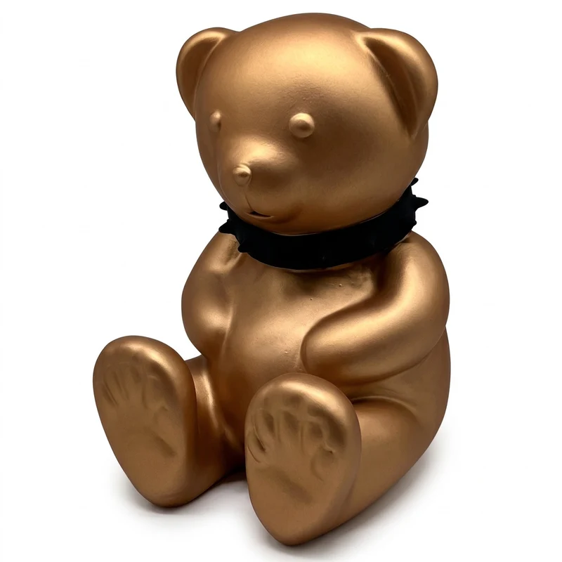 Casa Padrino Dekofigur Teddybär mit Halsband Gold / Schwarz H. 31 cm - Deko Skulptur