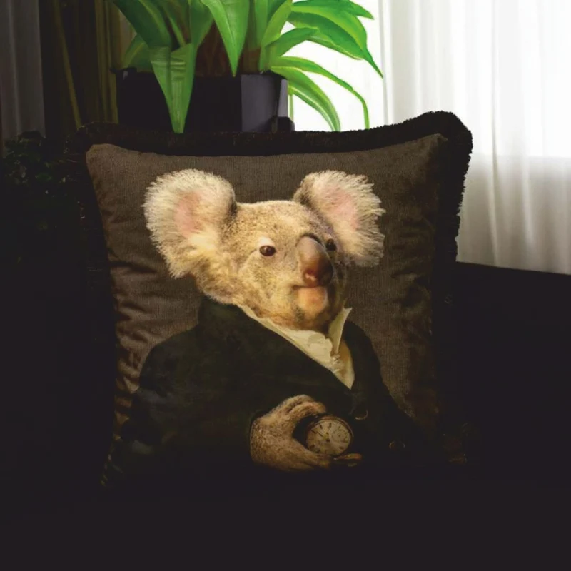 Casa Padrino Luxus Deko Samt Kissen Sir Koala Bär Braun / Schwarz 45 x 45 cm