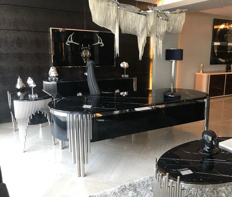Casa Padrino Luxus Schreibtisch mit Kunstmarmor Tischplatte Schwarz / Silber 260 cm - Luxus Büro Möbel