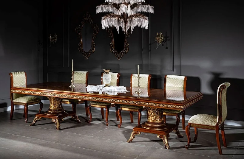 Casa Padrino Luxus Barock Esszimmer Stuhl Gold Muster / Braun / Antik Gold H. 105 cm
