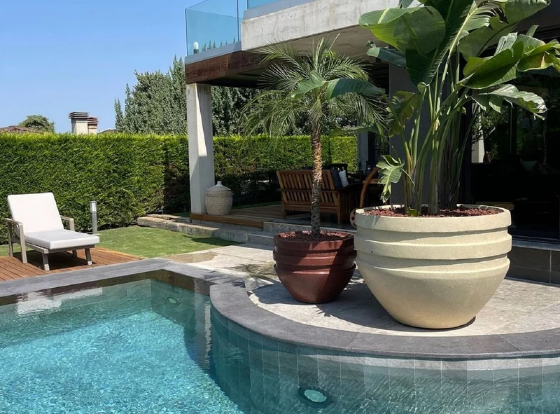 Casa Padrino Luxus XXL Garten Deko Beton Blumentopf Gelb Ø 120 x H. 90 cm