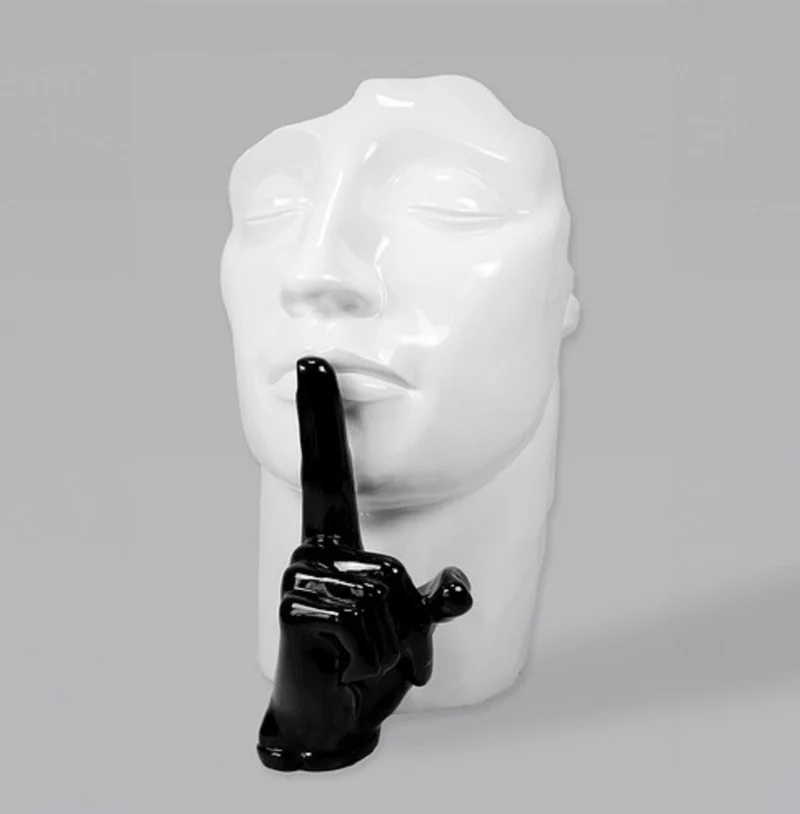 Casa Padrino XXL Deko Skulptur Weiß / Schwarz H. 140 cm