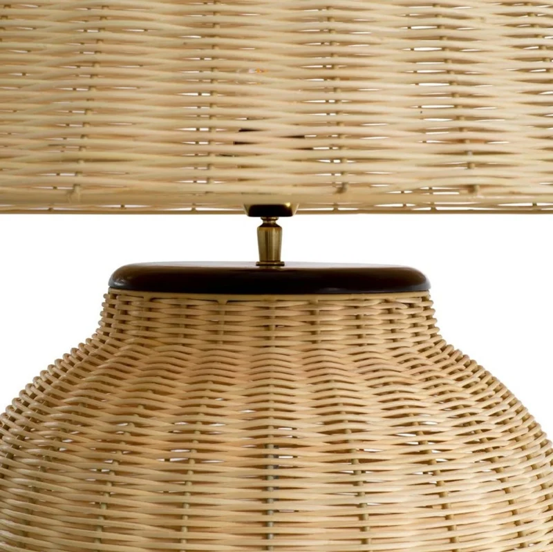 Casa Padrino Luxus Rattan Tischleuchte Naturfarben / Schwarz Ø 66,5 x H. 96,5 cm