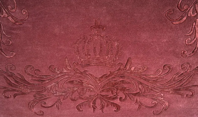 Pompöös by Casa Padrino Luxus Barock Teppich Krone von Harald Glööckler Bordeauxrot - Verschiedene Größen