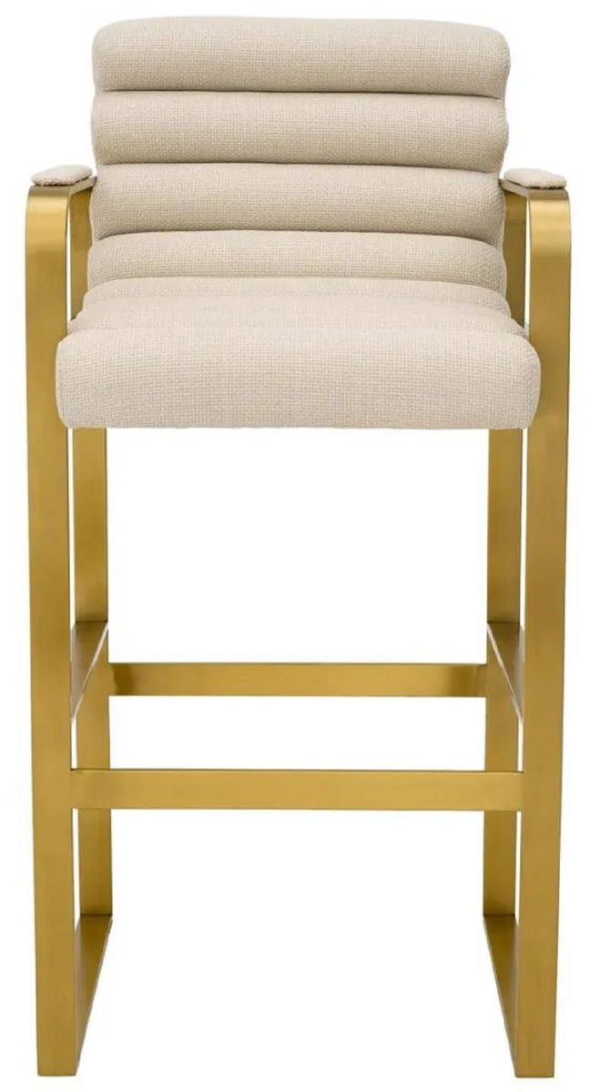 Casa Padrino Luxus Barstuhl mit Armlehnen Sandfarben / Messing 53,5 x 57,5 x H. 107 cm - Gepolsterter Edelstahl Barhocker - Bar Möbel - Luxus Möbel - Luxus Qualität