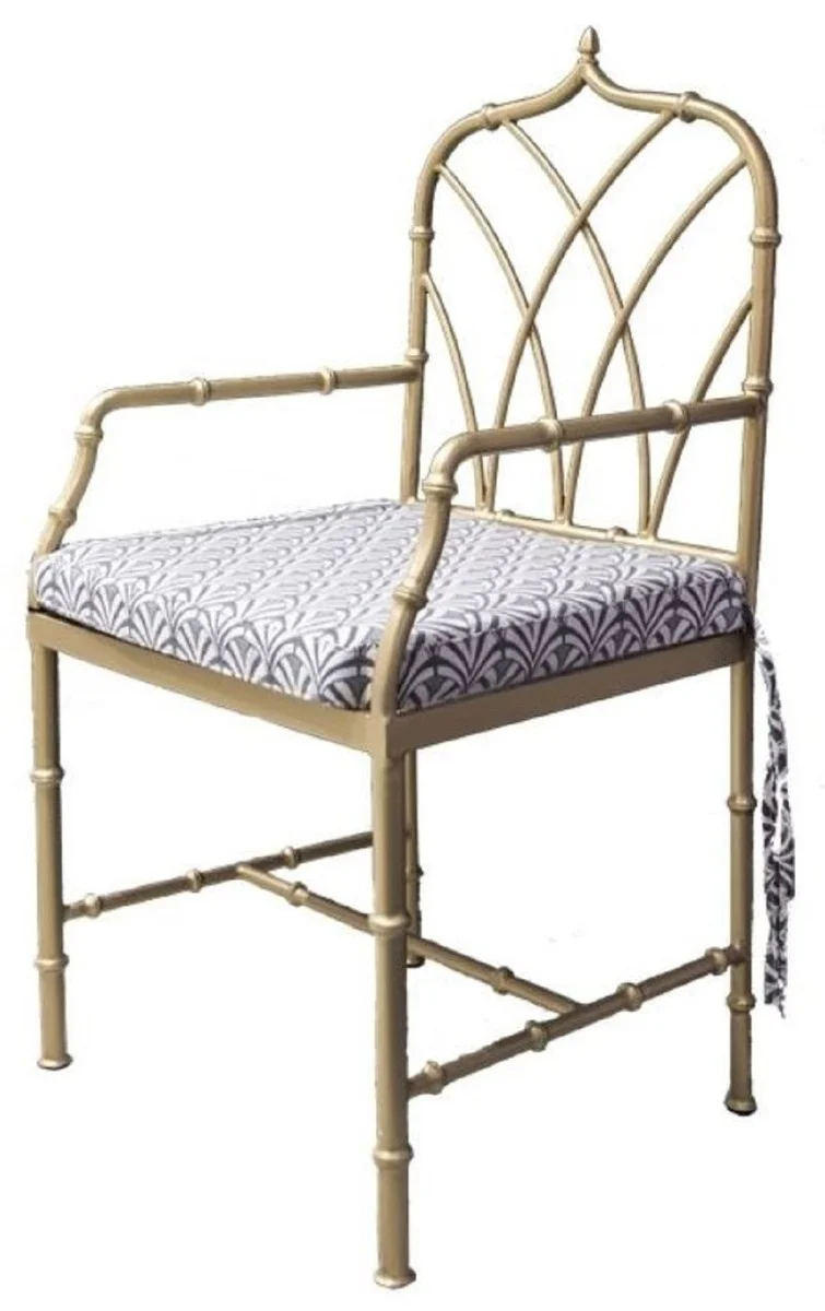 Casa Padrino Luxus Jugendstil Schmiedeeisen Gartenstuhl mit Armlehnen Gold / Grau H. 101 cm