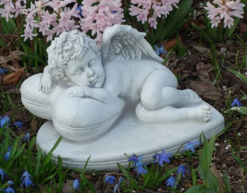 Casa Padrino Jugendstil Deko Skulptur Engel Grau 26 x 22 x H. 15 cm - Elegante Deko Stein Figur - Wohnzimmer Deko - Garten Deko - Barock & Jugendstil Deko Accessoires