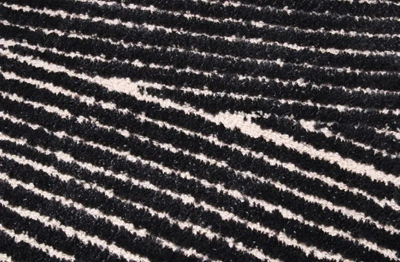 Casa Padrino Luxus Teppich Grau / Schwarz 160 x 230 cm - Rechteckiger Wohnzimmer Teppich - Schlafzimmer Teppich - Luxus Interior - Luxus Qualität