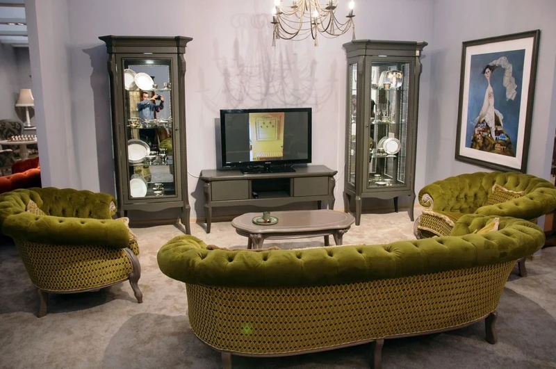 Casa Padrino Luxus Barock Wohnzimmer Sofa Grün / Grau - Handgefertigtes Barockstil Sofa - Prunkvolle Luxus Wohnzimmer Möbel im Barockstil - Barock Möbel