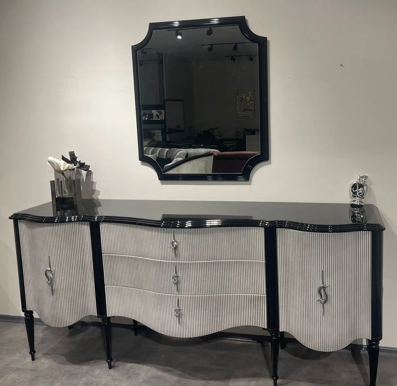 Casa Padrino Luxus Barock Sideboard Schwarz / Grau / Silber - Barockstil Massivholz Schrank mit 2 Türen und 3 Schubladen - Luxus Möbel im Barockstil - Barock Möbel - Edel & Prunkvoll