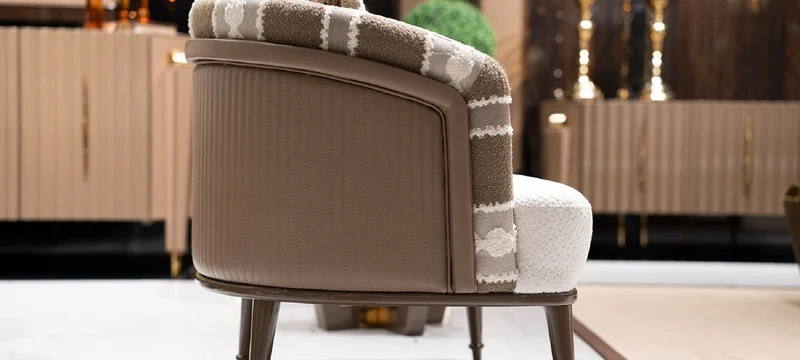 Casa Padrino Luxus Sessel Weiß / Grau / Braun - Wohnzimmer Sessel - Hotel Sessel - Wohnzimmer Möbel - Hotel Möbel - Luxus Möbel