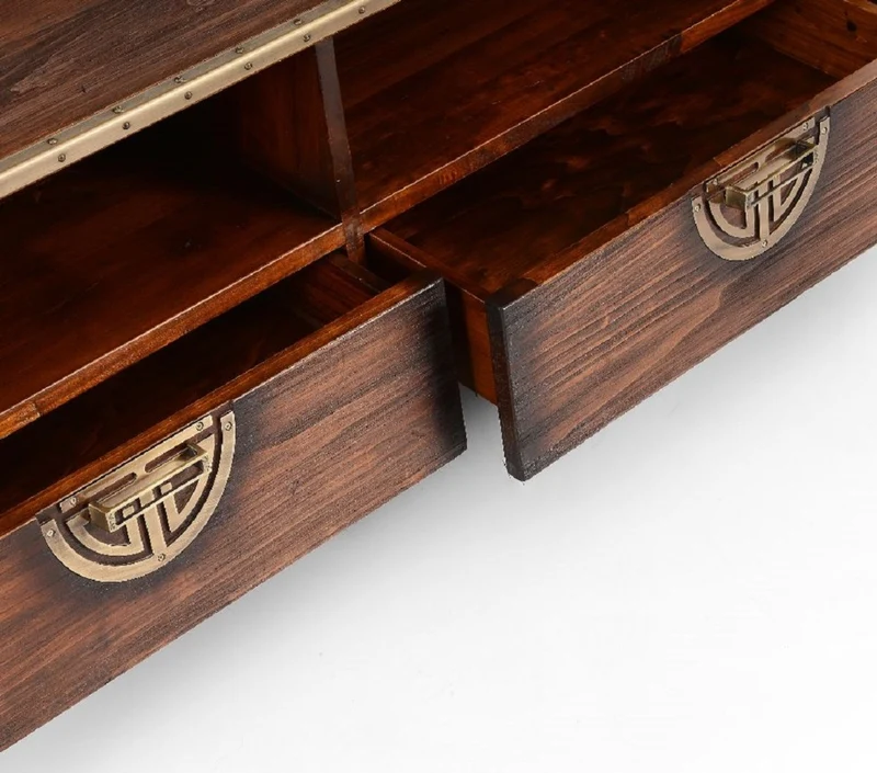 Casa Padrino Luxus Vintage Stil Regalschrank Dunkelbraun / Messing 140 x 60 x H. 240 cm - Massivholz Bücherschrank - Wohnzimmer Schrank - Büro Schrank - Büro Möbel - Luxus Vintage Stil Möbel