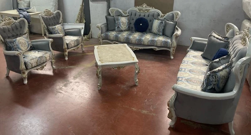 Casa Padrino Luxus Barock Sessel Grau / Mehrfarbig / Weiß / Gold - Handgefertigter Wohnzimmer Sessel mit elegantem Muster - Barock Wohnzimmer Möbel - Edel & Prunkvoll