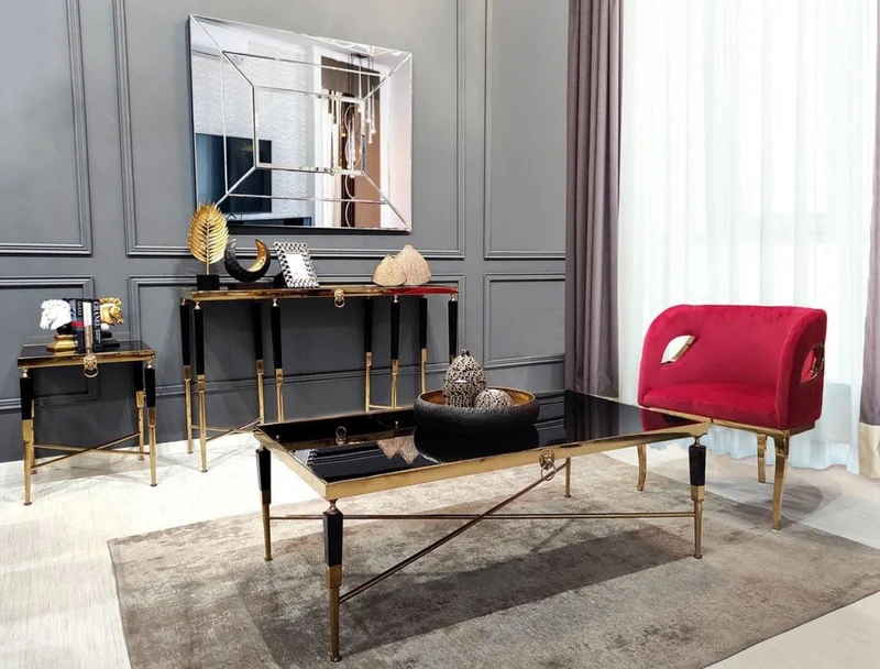 Casa Padrino Luxus Samt Sessel Rot / Gold 78 x 55 x H. 59 cm - Wohnzimmer Sessel - Hotel Sessel - Wohnzimmer Möbel - Luxus Möbel - Wohnzimmer Einrichtung - Luxus Einrichtung - Möbel Luxus