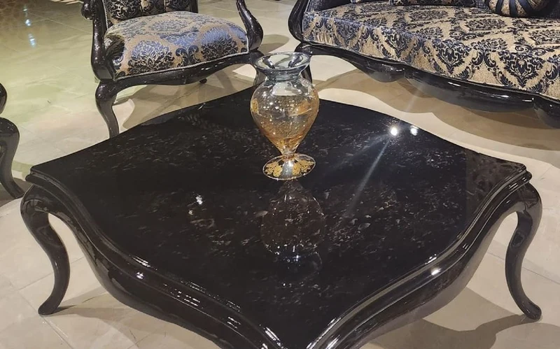 Casa Padrino Luxus Barock Couchtisch Schwarz - Prunkvoller Barockstil Wohnzimmertisch - Luxus Wohnzimmer Möbel im Barockstil - Barock Möbel - Edel & Prunkvoll