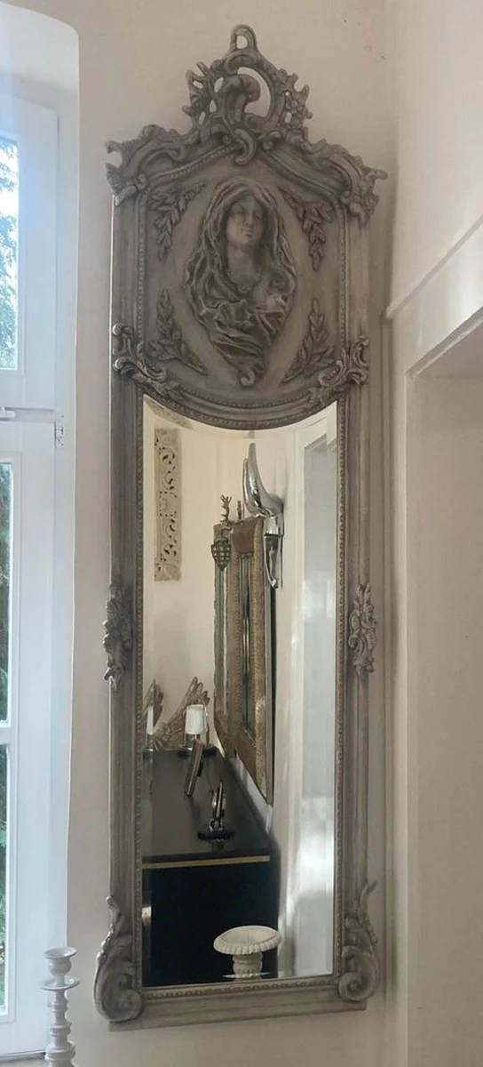 Casa Padrino Barock Spiegel Madonna Grau - Handgefertigter Antik Stil Wandspiegel - Garderoben Spiegel - Wohnzimmer Spiegel - Barock Möbel