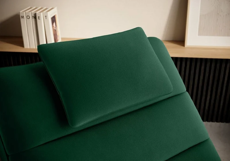 Casa Padrino Luxus Chaiselongue mit Kopfkissen Grün 85 x 170 x H. 92 cm - Wohnzimmer Liegesessel - Relexliege - Recamiere - Wohnzimmer Möbel - Luxus Möbel
