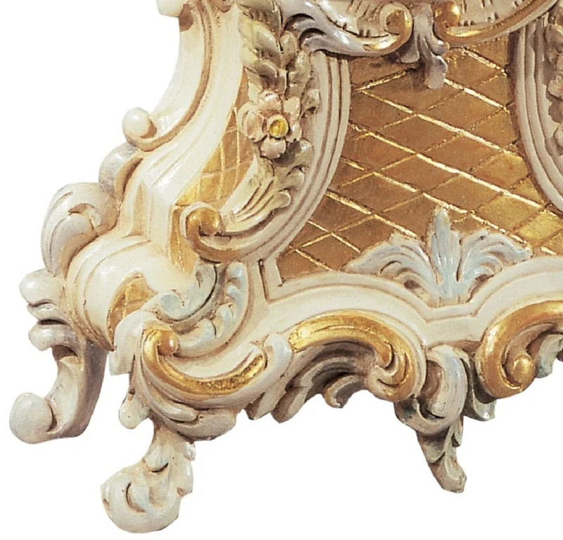 Casa Padrino Luxus Barock Tischuhr Creme / Weiß / Gold - Prunkvolle Barockstil Uhr - Handgeschnitzte Barock Schreibtischuhr - Luxus Qualität - Made in Italy