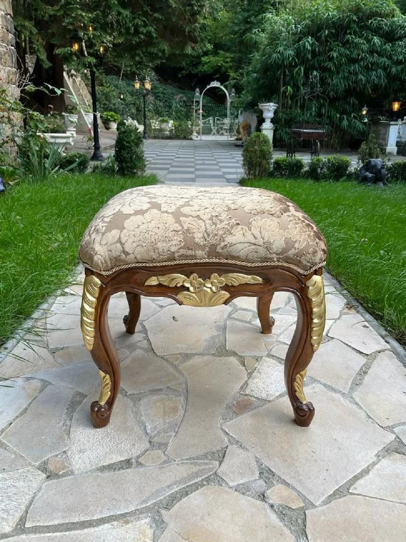Pompöös by Casa Padrino Luxus Barock Sitzhocker Braun / Gold - Pompööser Barock Hocker designed by Harald Glööckler - Pompööse Barock Möbel