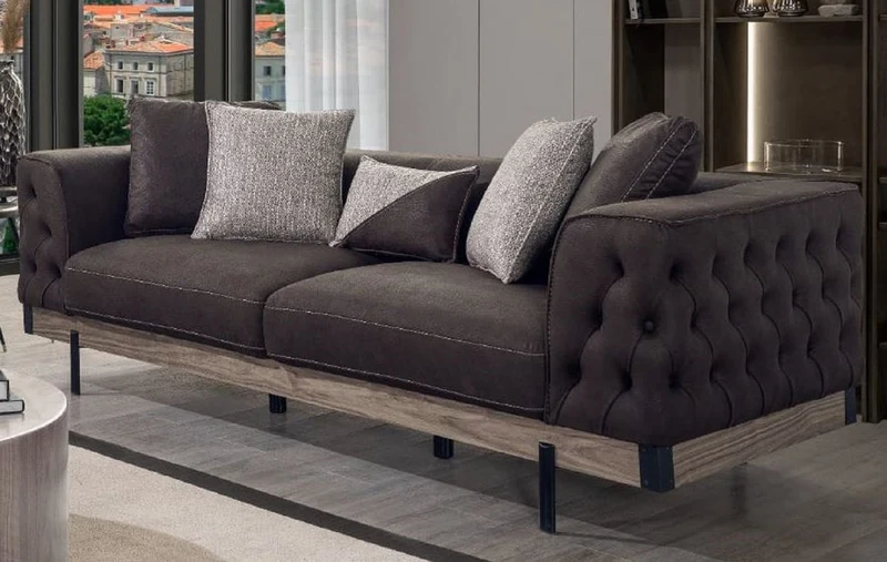 Casa Padrino Luxus Chesterfield 3er Sofa Braun / Schwarz 240 x 96 x H. 75 cm - Wohnzimmer Sofa - Hotel Sofa - Wohnzimmer Möbel - Chesterfield Möbel - Luxus Möbel - Luxus Einrichtung