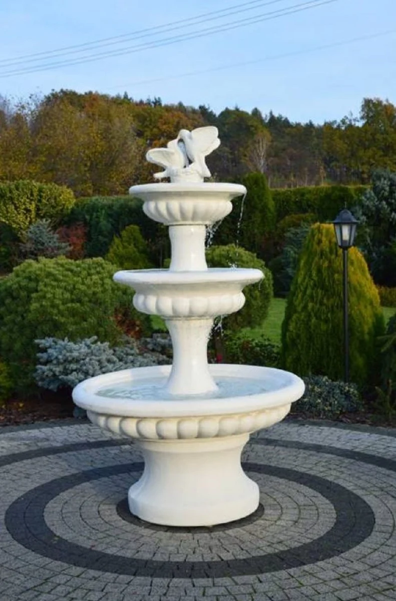 Casa Padrino Barock Springbrunnen mit 2 dekorativen Tauben Weiß Ø 120 x H. 186 cm - Prunkvoller Gartenbrunnen im Barockstil - Runder Gartendeko Stein Brunnen - Barock Garten Deko Accessoires