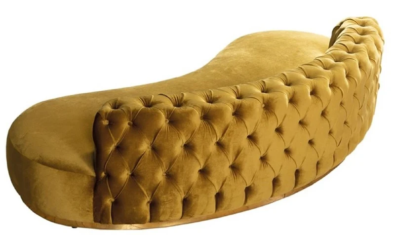 Casa Padrino Luxus Chesterfield Sofa Gold 250 x 130 x H. 85 cm - Gebogenes Wohnzimmer Sofa - Hotel Sofa - Wohnzimmer Möbel - Chesterfield Möbel - Luxus Möbel - Luxus Einrichtung