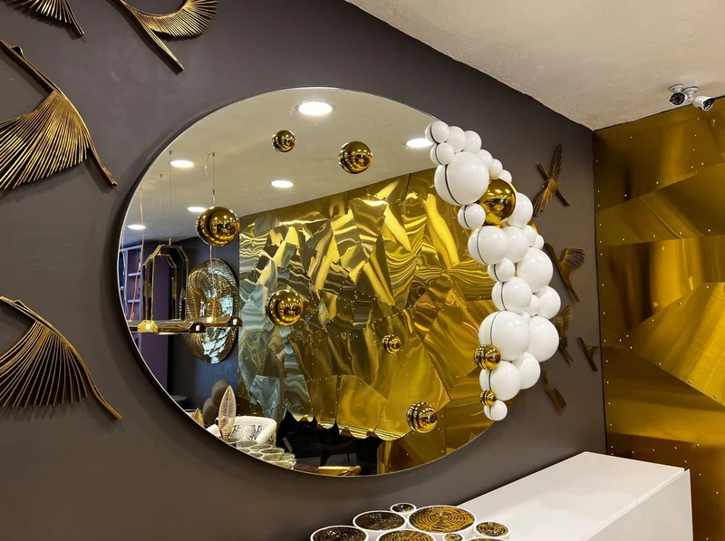 Casa Padrino Luxus Designer Spiegel Weiß / Gold 190 x H. 120 cm - Ovaler Wandspiegel - Garderoben Spiegel - Luxus Möbel - Hotel Möbel - Designer Möbel