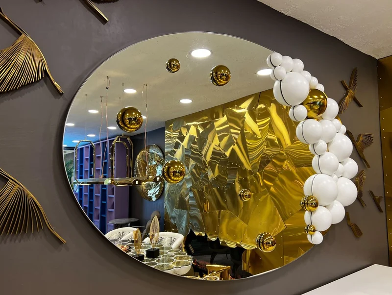 Casa Padrino Luxus Designer Spiegel Weiß / Gold 190 x H. 120 cm - Ovaler Wandspiegel - Garderoben Spiegel - Luxus Möbel - Hotel Möbel - Designer Möbel
