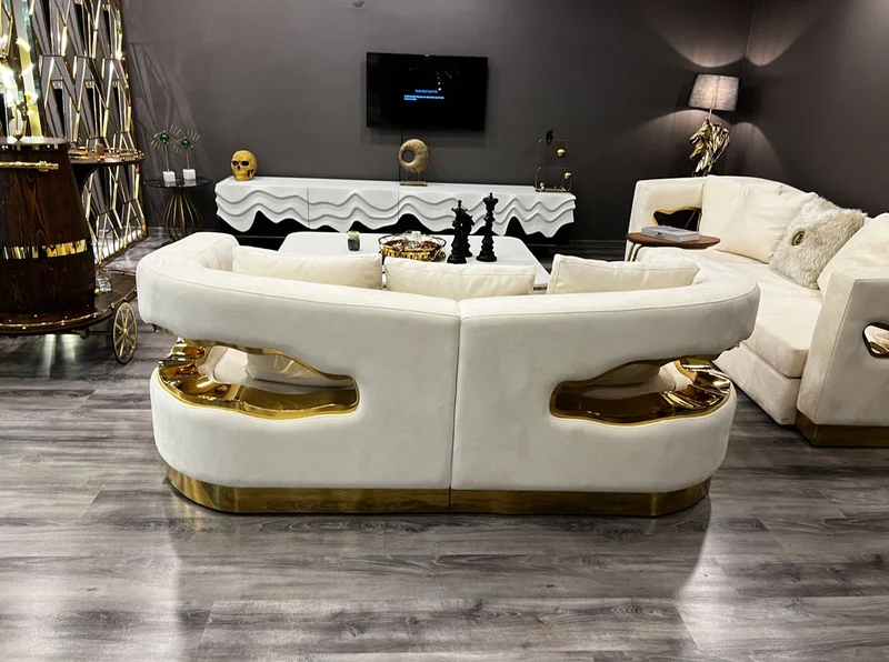 Casa Padrino Luxus 2er Sofa Creme / Gold 205 x 100 x H. 77 cm - Wohnzimmer Sofa - Hotel Sofa - Wohnzimmer Möbel - Hotel Möbel - Luxus Möbel - Luxus Einrichtung - Wohnzimmer Einrichtung