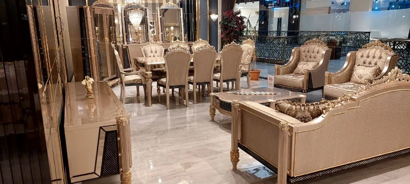 Casa Padrino Luxus Barock Wohnzimmer Set Gold / Schwarz / Grau / Gold - 2 Barock Sofas & 2 Barock Sessel & 1 Barock Couchtisch - Luxus Wohnzimmer Möbel im Barockstil - Barock Möbel