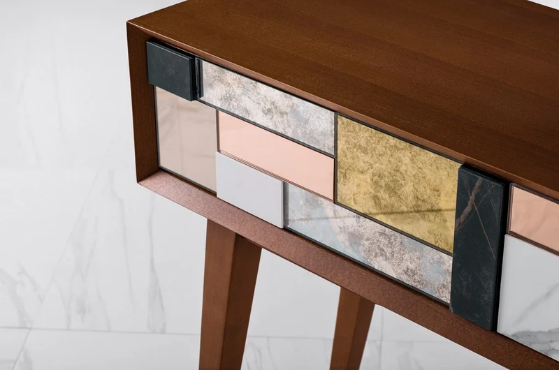 Casa Padrino Luxus Konsole Matt Cognac / Mehrfarbig / Gold 100 x 35 x H. 80 cm - Verspiegelter Massivholz Konsolentisch mit 2 Schubladen - Luxus Möbel - Luxus Einrichtung