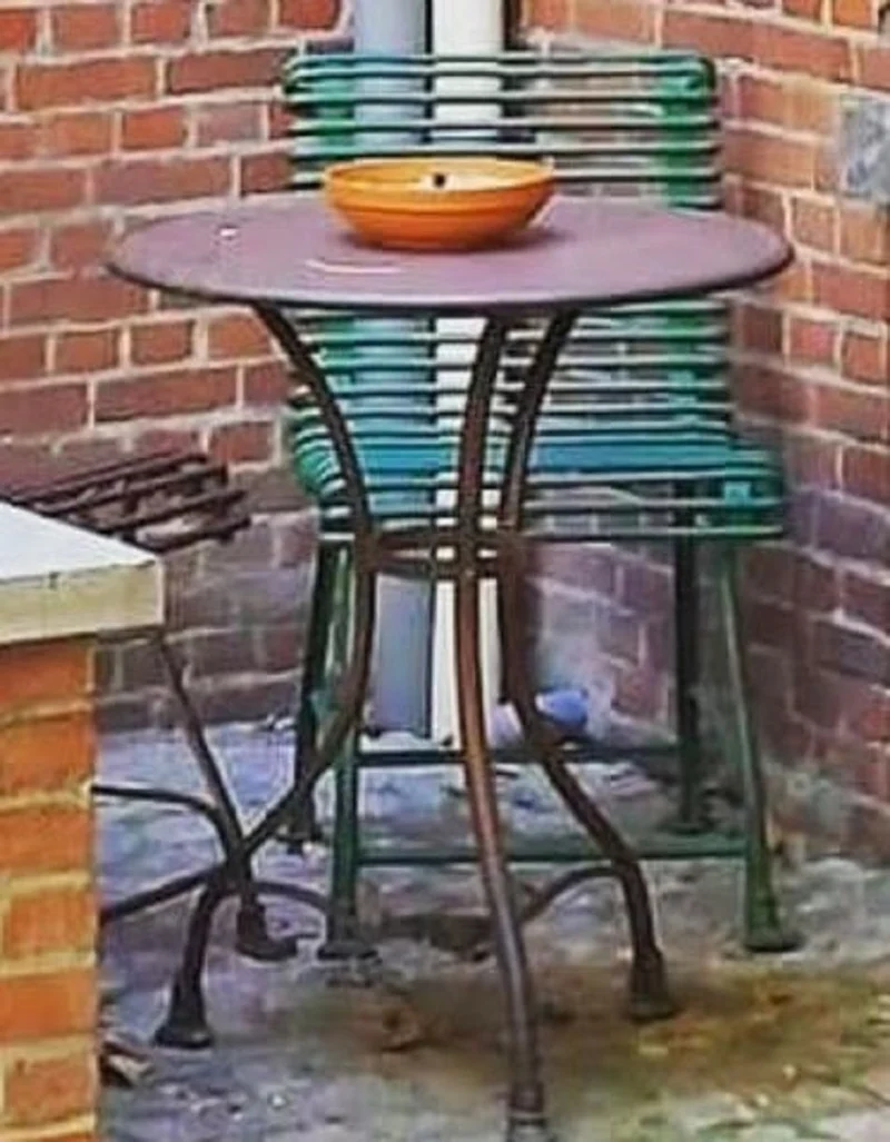 Casa Padrino Jugendstil Gartentisch Braun Ø 60 x H. 70 cm - Handgefertigter Schmiedeeisen Tisch - Nostalgische Schmiedeeisen Garten & Terrassen Möbel