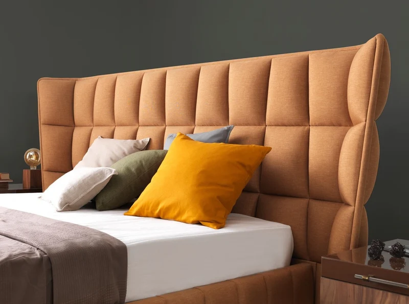 Casa Padrino Luxus Doppelbett Hellbraun / Beige 247 x 214 x H. 126 cm - Massivholz Bett - Schlafzimmer Möbel - Hotel Möbel - Luxus Möbel - Luxus Einrichtung