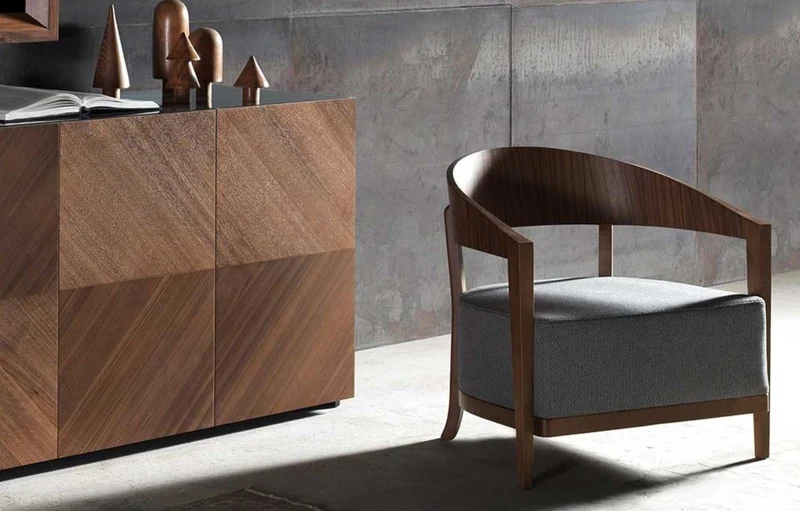 Casa Padrino Luxus Sessel Braun / Grau 70 x 63 x H. 70 cm - Wohnzimmer Sessel mit gebogener Rückenlehne - Hotel Sessel - Wohnzimmer Möbel - Luxus Möbel - Luxus Wohnzimmer Einrichtung